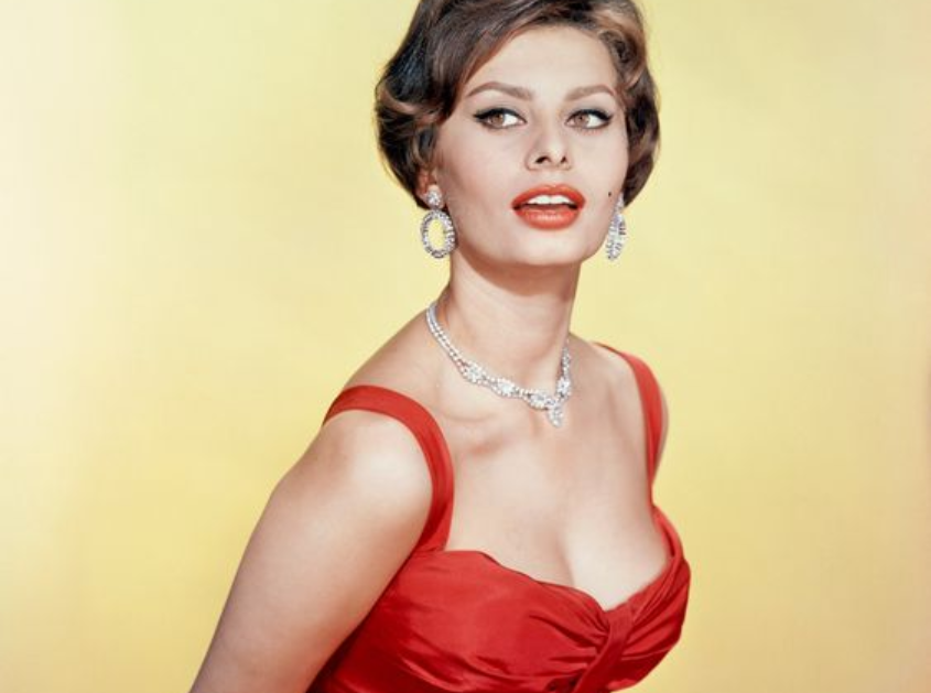 Os looks mais memoráveis de Sophia Loren